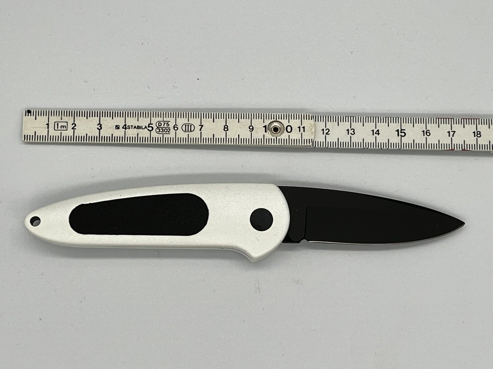 Springmesser Speedlock II weiß mit schwarzen Kratoneinilagen