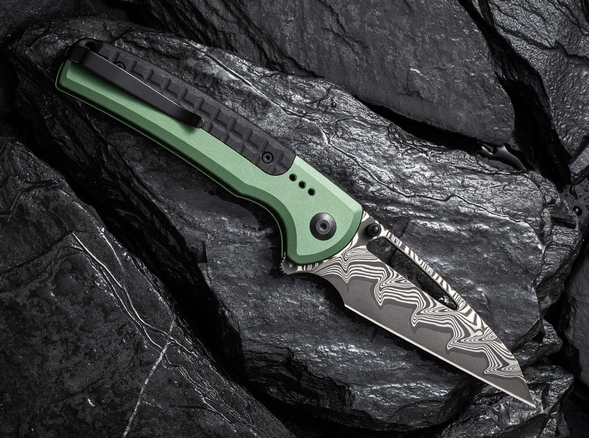 Sentinel Strike Aluminum Green & Black Damascus